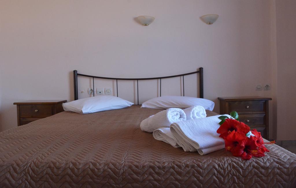 Elli Rooms Patitíri Szoba fotó